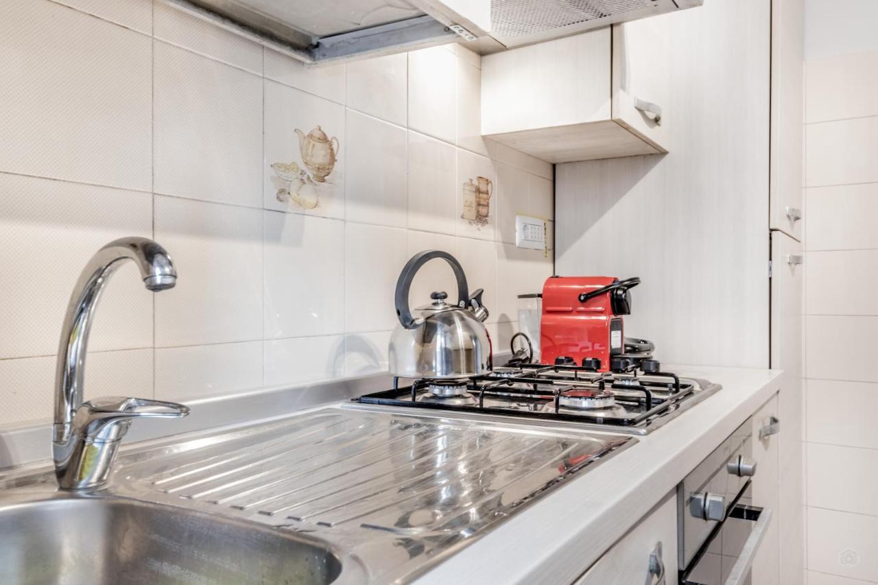 Apartment In Trastevere Рим Экстерьер фото