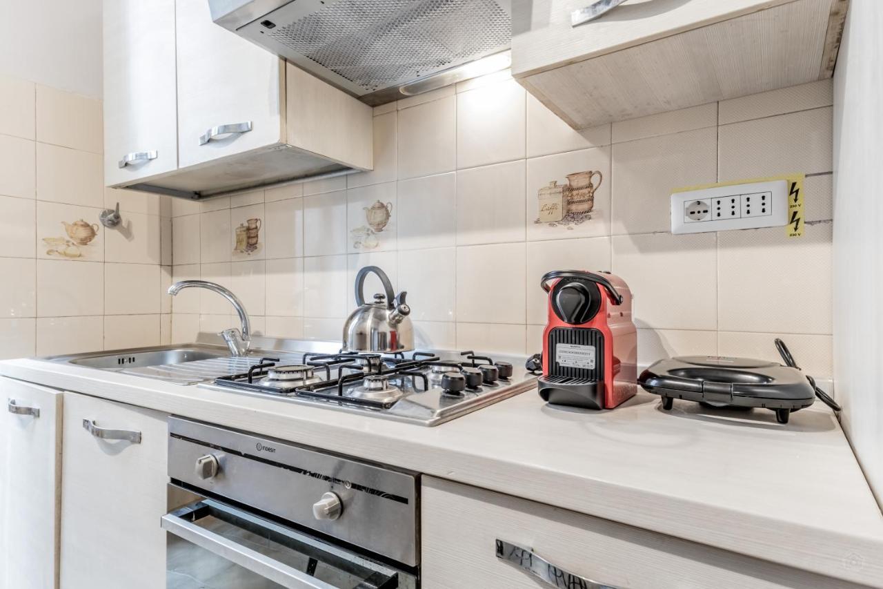 Apartment In Trastevere Рим Экстерьер фото